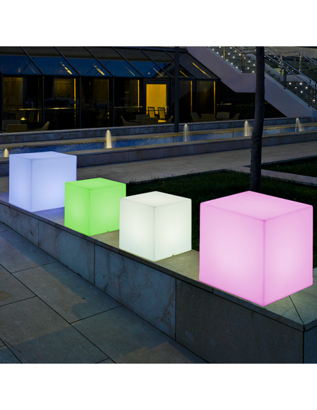 ILLUMINATED CUBE CUBY (MULTIPLE SIZES)