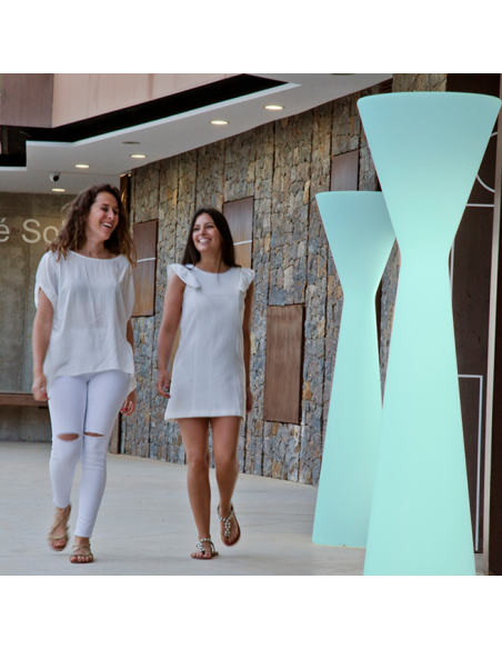 LÁMPARA DE PIE KONIKA 170